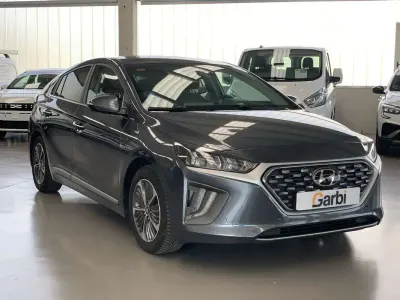 Usado Hyundai Ioniq Style 141 CV (103 kW) 2019 Gris Utilitario
