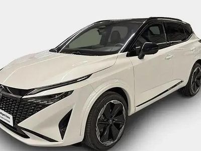 Usado Nissan Qashqai 140 CV (102 kW) 2025 Lunar white con techo midnight SUV