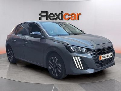 Usado Peugeot 208 Allure 101 CV (74 kW) 2025 Gris Utilitario