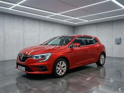 Usado Renault Mégane IV Intens 160 CV (117 kW) 2021 Berlina