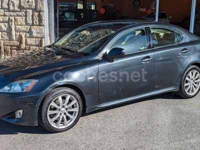 Lexus IS220d