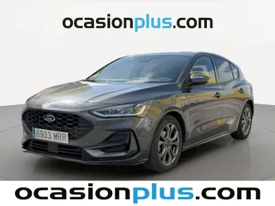 Usado Ford Focus ST-Line 155 CV (114 kW) 2024 Gris Utilitario