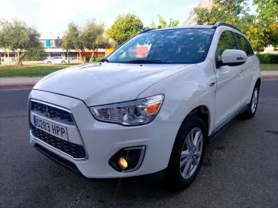 Usado Mitsubishi ASX Motion 116 CV (85 kW) 2013 Blanco SUV