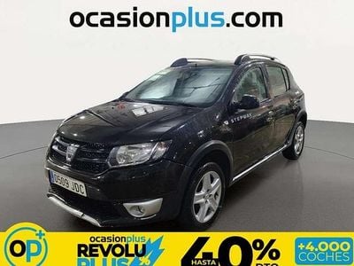 Käytetty Dacia Sandero Stepway 90 HP (66 kW) 2015 Musta Viistoperä
