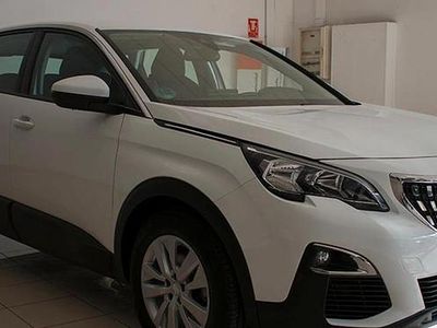 Blanco Usado 2018 Peugeot 3008 Active | 15.880 € (Un poco caro)