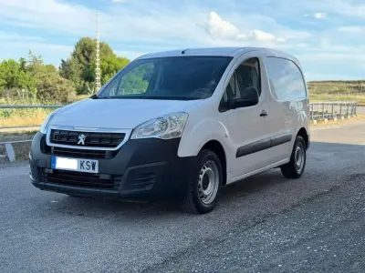 Usado Peugeot TePee 99 CV (72 kW) 2019 Blanco Van