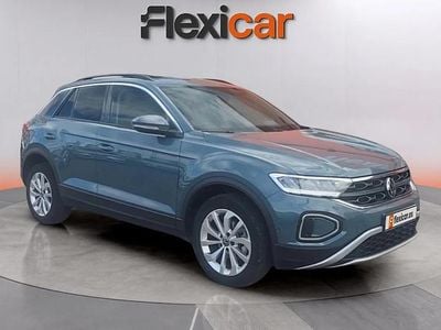 Usado VW T-Roc Life 150 CV (110 kW) 2023 Azul SUV