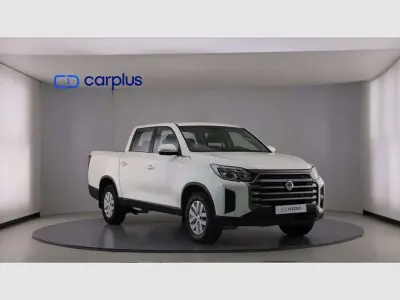 Usado SsangYong Musso 203 CV (149 kW) 2023 Blanco Pickup/Camioneta