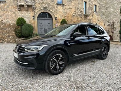 Negro Usado 2021 VW Tiguan Life SUV | 28.990 € (Precio justo)