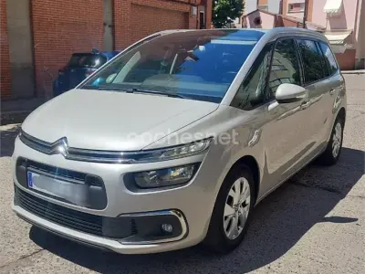 Usado Citroën Grand C4 Picasso Feel 120 CV (88 kW) 2017 Beige Monovolumen