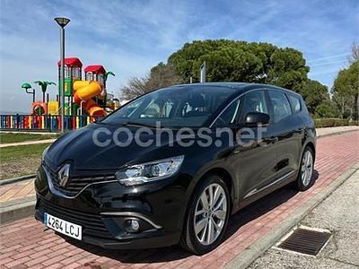 Usado Renault Scénic IV Zen 120 CV (88 kW) 2019 Negro Monovolumen