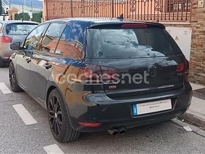 Usado VW Golf V Sport 140 CV (102 kW) 2009 Negro Familiar