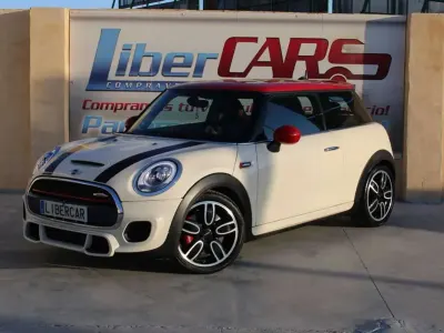 Usado Mini John Cooper Works 231 CV (169 kW) 2016 Blanco Utilitario
