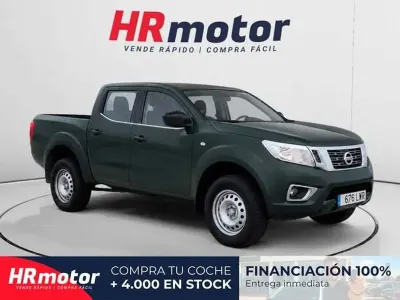 Usado Nissan Navara Visia 163 CV (119 kW) 2022 Verde Pickup/Camioneta