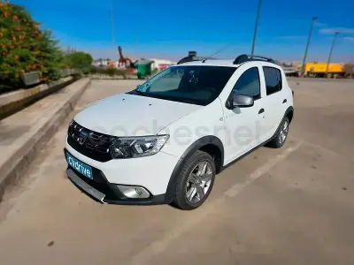 Usado Dacia Sandero Essentiel 75 CV (55 kW) 2019 Blanco Utilitario