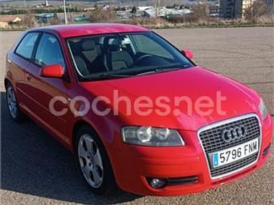 Usado Audi A3 Ambiente 140 CV (102 kW) 2007 Rojo Utilitario