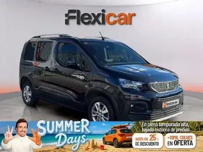 Usado Peugeot Rifter Allure 100 CV (73 kW) 2020 Negro Monovolumen