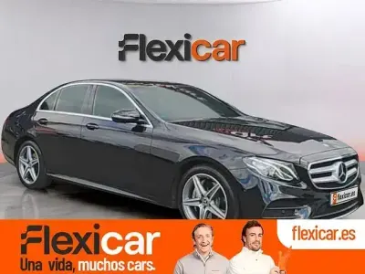 Usado Mercedes E220 194 CV (142 kW) 2019 Azul Berlina