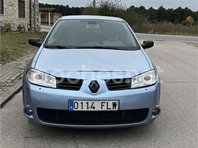 Usado Renault Mégane II Extreme 150 CV (110 kW) 2007 Azul Berlina