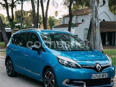 Käytetty Renault Scénic III Bose Edition 110 HP (80 kW) 2016 Sininen Tila-auto