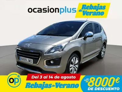 Usado Peugeot 3008 Style 131 CV (96 kW) 2016 Gris Monovolumen