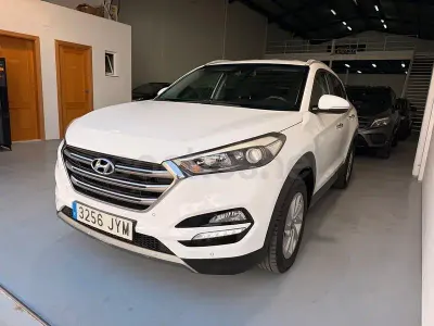 Usado Hyundai Tucson 141 CV (103 kW) 2017 Blanco SUV