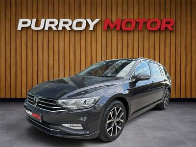 Usado VW Passat Executive 150 CV (110 kW) 2022 Gris / plata Familiar