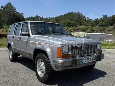 Usado Jeep Cherokee 185 CV (136 kW) 1995 Gris / plata SUV