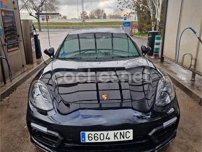 Usado Porsche Panamera Sport Turismo 462 CV (339 kW) 2018 Negro Familiar