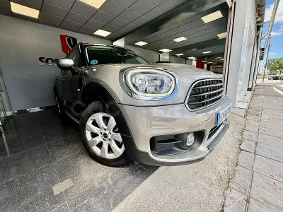 Usado Mini Cooper Countryman 136 CV (100 kW) 2019 Gris / plata SUV