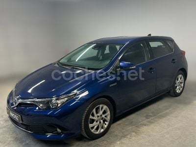 Toyota Auris Hybrid