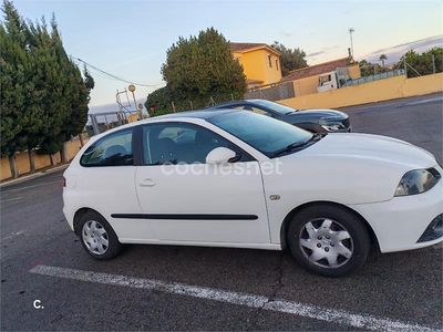 Blanco Usado 2004 Seat Ibiza Stella Berlina | 2900 € (Precio justo)