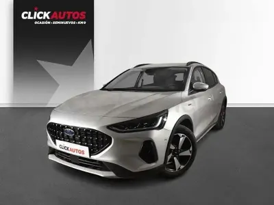 Usado Ford Focus Active 155 CV (114 kW) 2024 Gris / plata Berlina