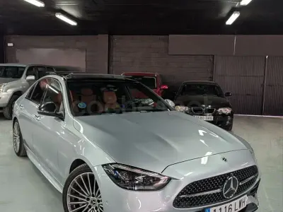 Usado Mercedes C300e 265 CV (194 kW) 2021 Gris / plata Berlina