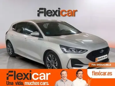 Usado Ford Focus ST-Line 155 CV (114 kW) 2024 Gris Berlina