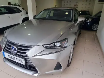 Usado Lexus IS300h