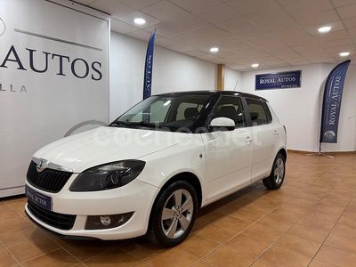 Usado Skoda Fabia 69 CV (50 kW) 2014 Blanco Berlina