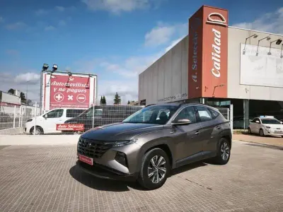 Usado Hyundai Tucson 136 CV (100 kW) 2024 Beige SUV