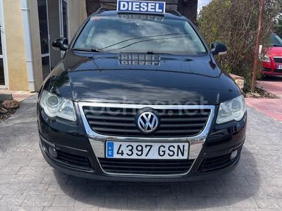 Usado VW Passat Advance 140 CV (102 kW) 2009 Negro Familiar
