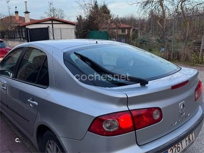 Gris / plata Usado 2007 Renault Laguna III Authentique Berlina | 3500 € (Precio justo)