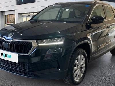 Negro Usado 2023 Skoda Karoq Ambition SUV | 23.500 € (Precio justo)