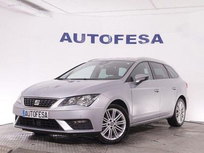 Usado Seat Leon ST 130 CV (95 kW) 2020 Plata Familiar