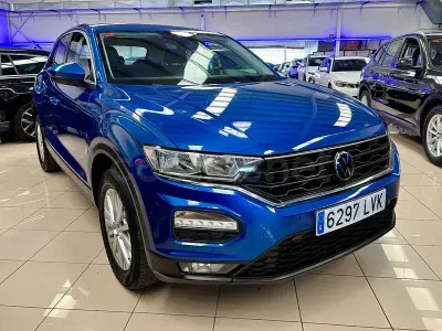 Usado VW T-Roc Edition 115 CV (84 kW) 2022 Azul SUV