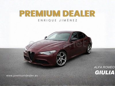 Usado Alfa Romeo Giulia Super 200 CV (147 kW) 2016 Granate Berlina