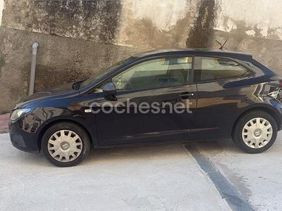 Usado Seat Ibiza SC Reference 70 CV (51 kW) 2010 Negro Utilitario
