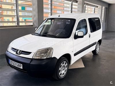 Begagnad Peugeot Partner Tepee 90 HK (66 kW) 2009 Vit Minibuss