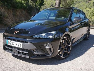 Negro Usado 2024 Cupra Leon VZ Berlina | 40.500 € (Un poco caro)