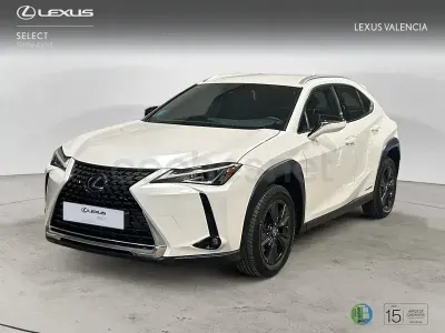 Usado Lexus UX Business Edition 184 CV (135 kW) 2021 Blanco SUV