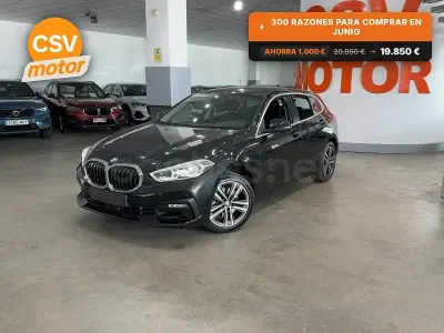 Usado BMW 118 136 CV (100 kW) 2023 Negro Utilitario