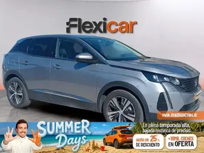 Usado Peugeot 3008 Allure 225 CV (165 kW) 2022 Gris SUV
